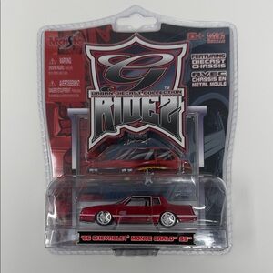 Maisto '86 Chevrolet Monte Carlo SS Diecast Model